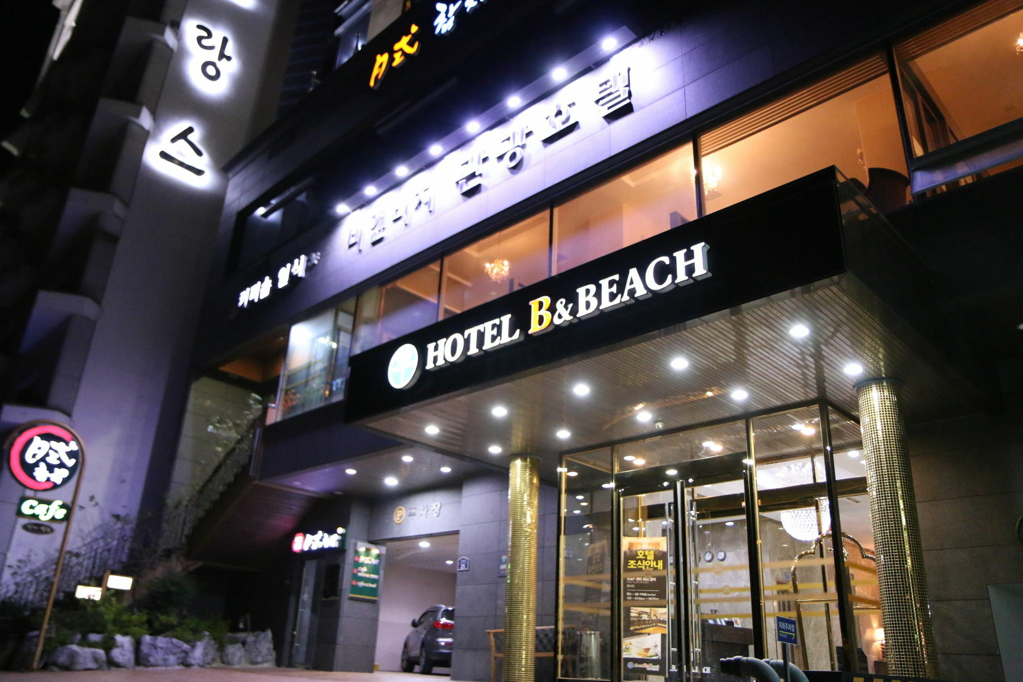 B&Beach Tourist Hotel Joszu Kültér fotó